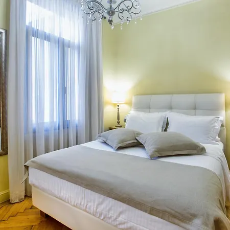 Hotel Sweet Home Hotel